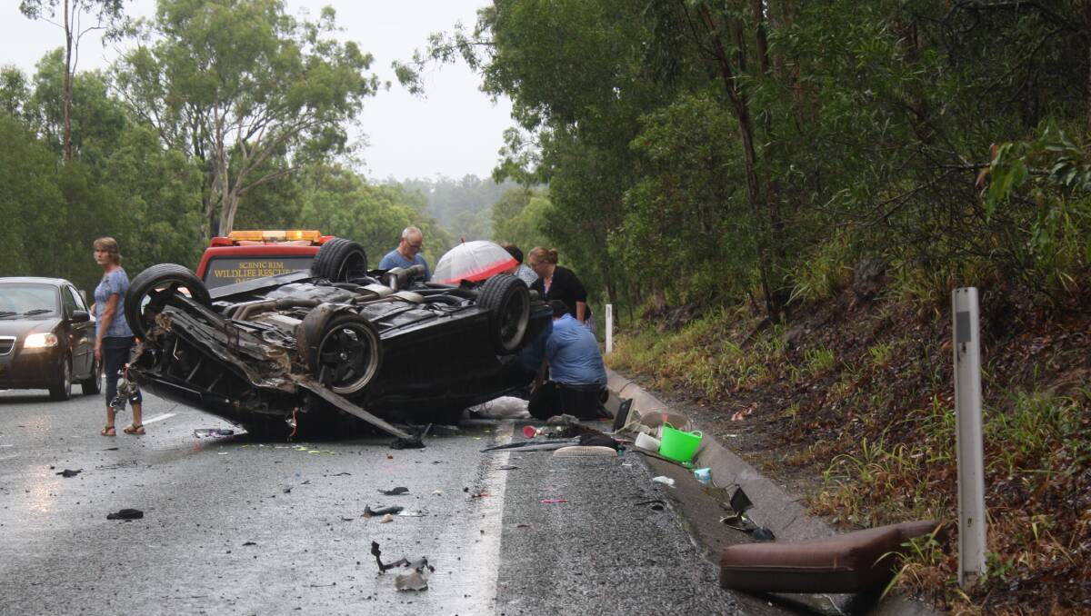 Crash On Mount Lindesay Highway Jimboomba Times Jimboomba Qld